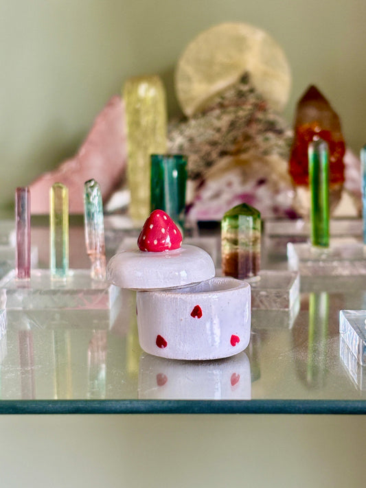 strawberry trinket box